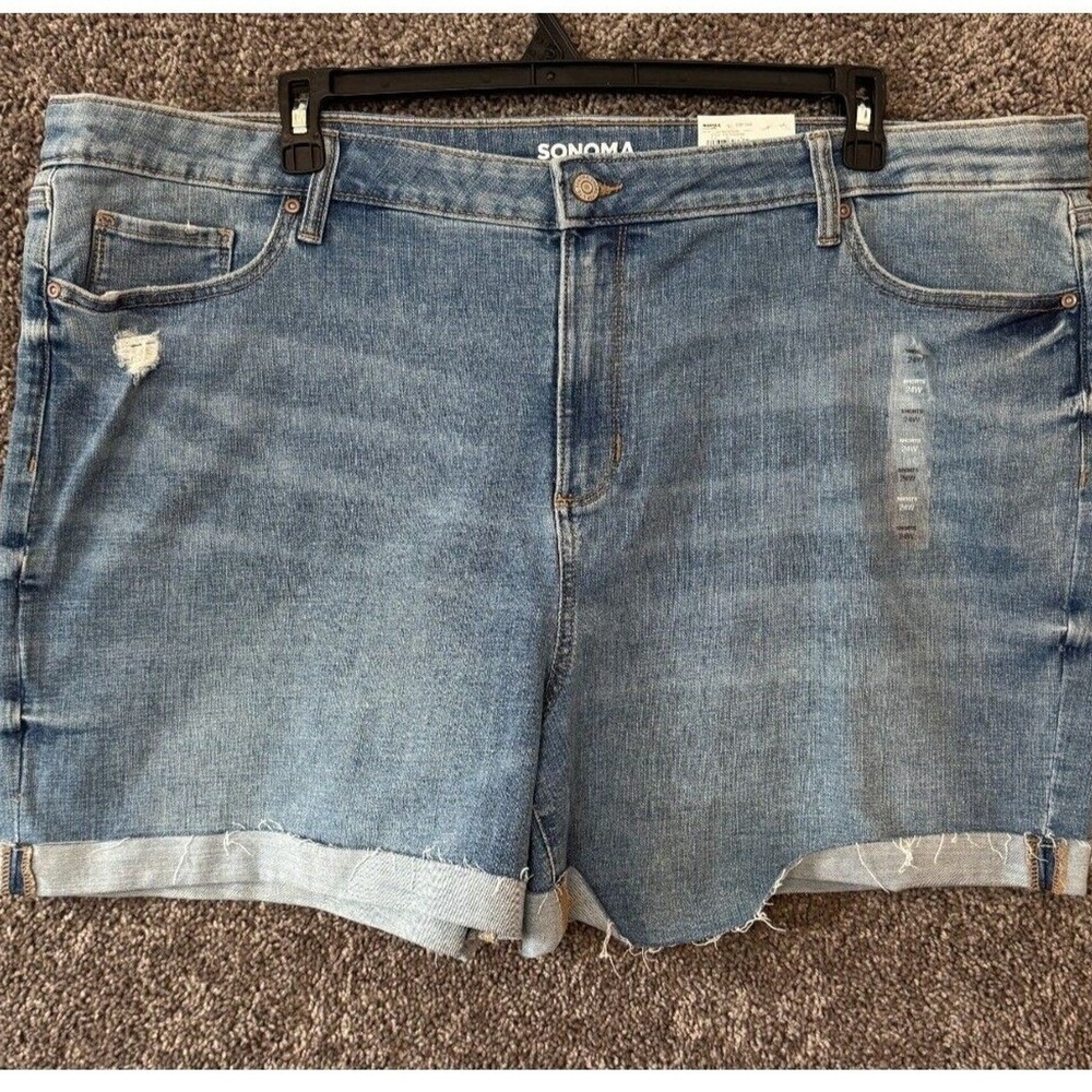Sonoma Goods For Life Womens 24W High Rise Denim Shorts Medium Wash Blue NEW